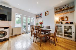 Dining Room- click for photo gallery